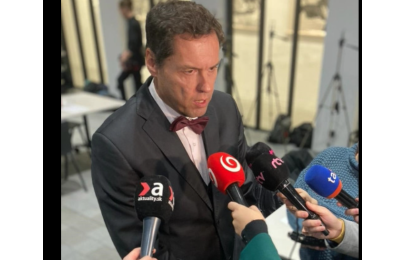 Bez politikov to nepôjde