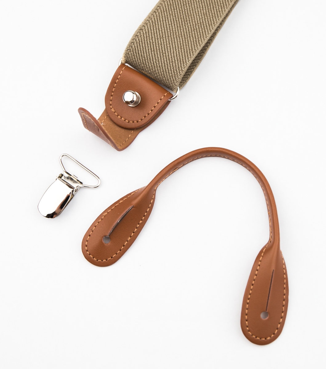 Beige suspenders with brown loops