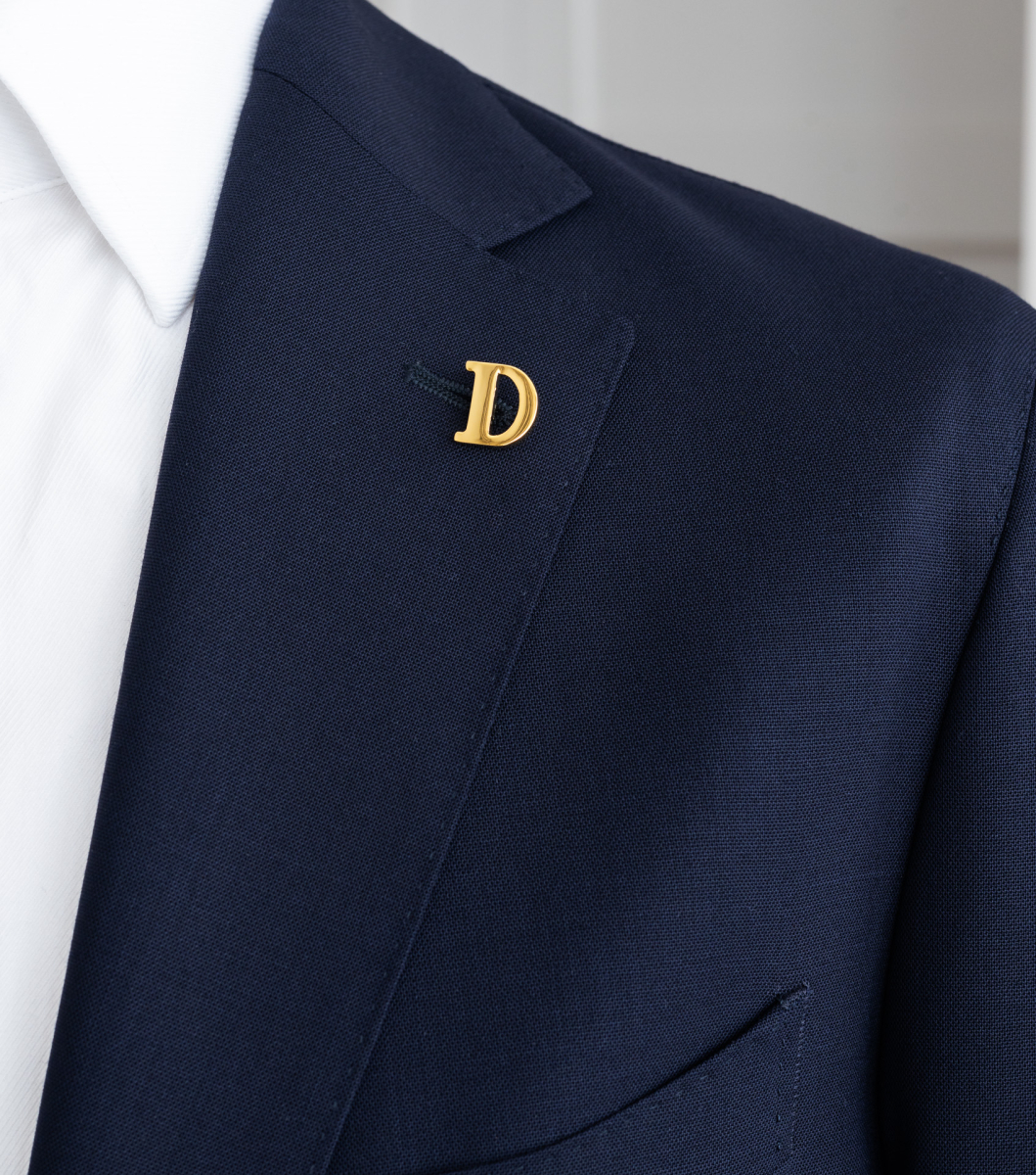 Golden Letter D Lapel Pin Brooch | Bubibubi.store