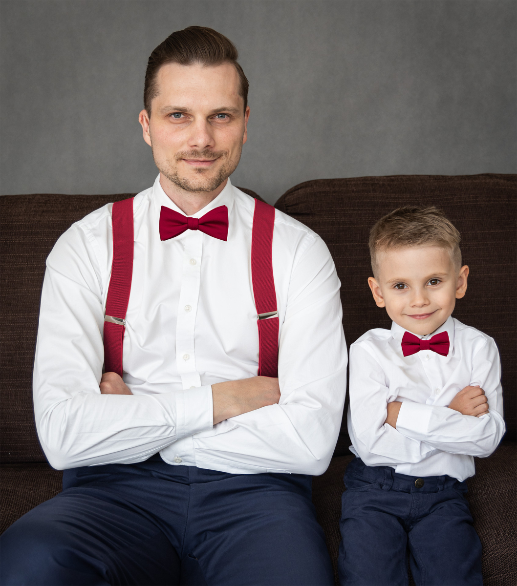 semi butterfly bow tie