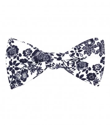 White Maris self-tie bow tie