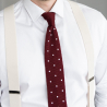 Vínová pletená kravata s puntíky