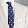 Tmavomodrá kravata s jeleňmi
