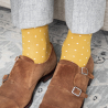 Hořčicové ponožky s puntíky
