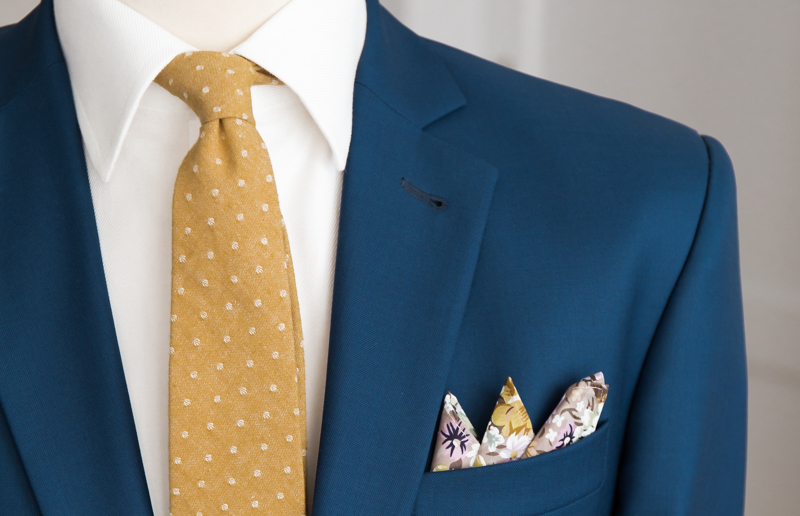 how to wear a tie and pocket square