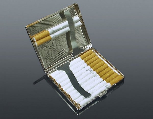 Fém cigarettadoboz 0137