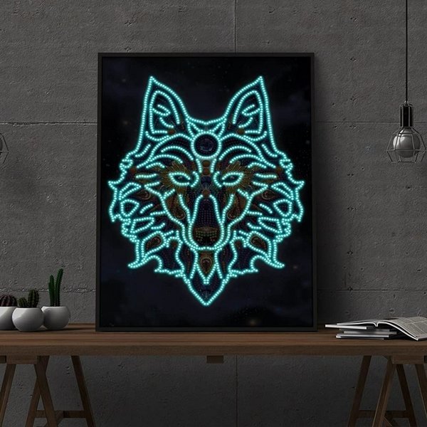 Sötétben világító gyémánt festmény Wolf