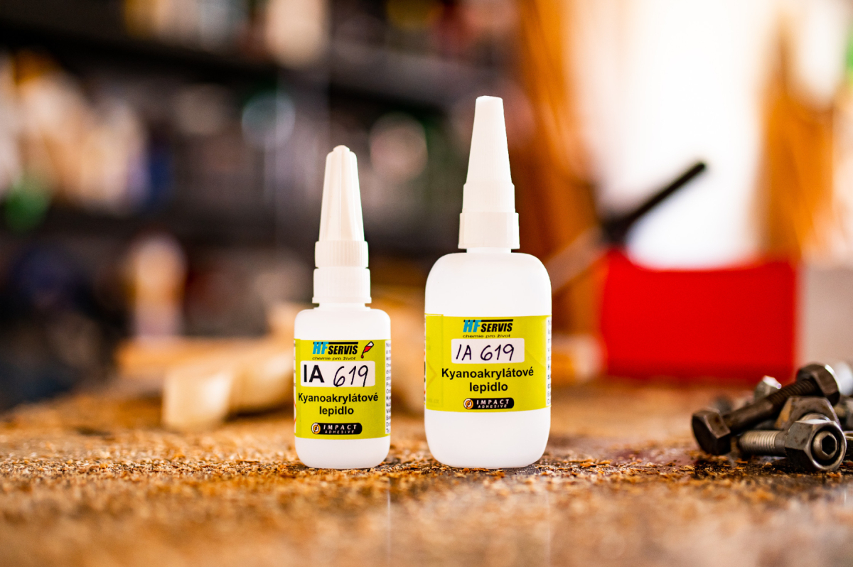 IA 619 - Sekundové lepidlo na drevo, papier, kožu, keramiku, porcelán a gumy 10 g