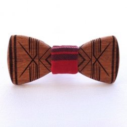 Drevený motýlik Jatoba gravirovaná