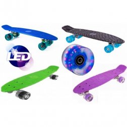 Pennyboard so svietiacimi LED kolieskami
