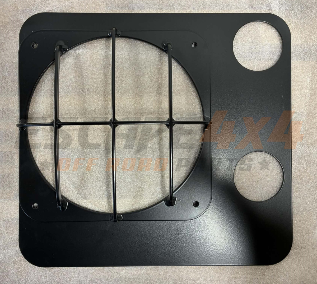 Headlight covers Land Rover Defender 90/110/130 | Escape4x4.eu