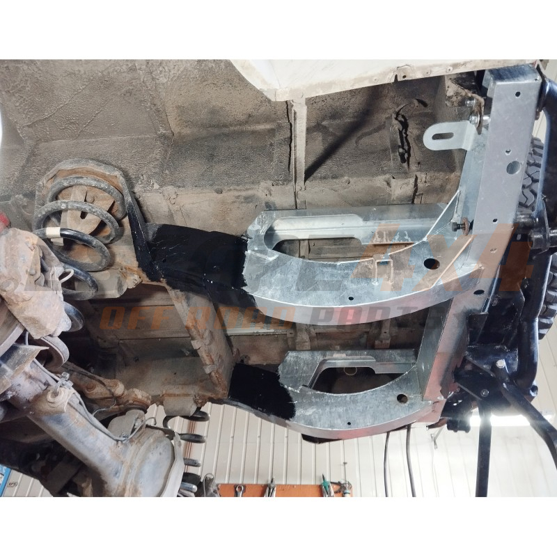 Land Rover Rear A Frame Rear frame Land Rover Defender 110 (99-) TD4, TD5 | Escape4x4.eu