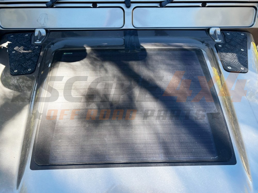 Solar Panel Led Rover Solar hood panel 50W Land Rover Defender 110 Puma (07-15) | Escape4x4.eu