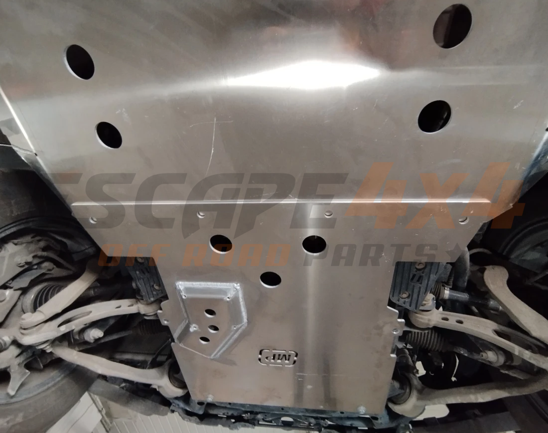 Assembly of aluminium underbody covers MP4x4 Land Rover Defender 110 ...