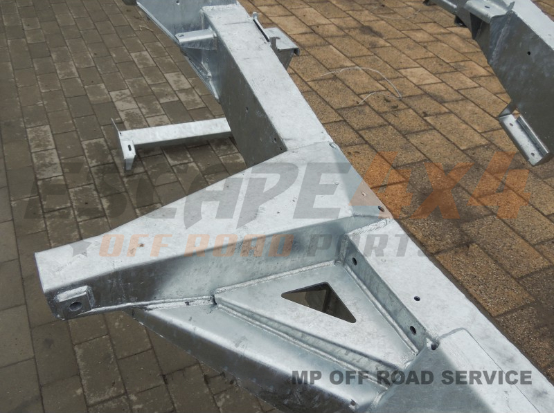 Performance Land Rover Defender Frame Frame Land Rover Defender 110 (83-98) | Escape4x4.eu