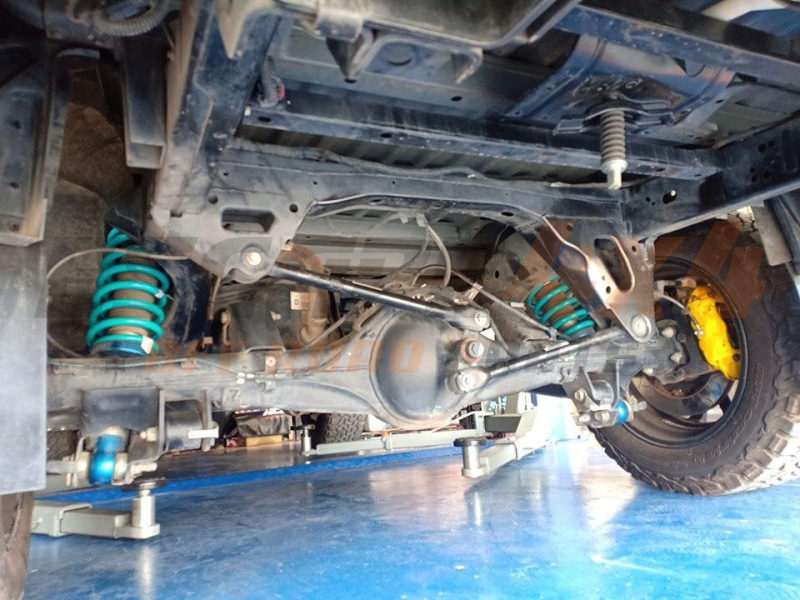 Rear springs stock height, +500-700kg Dobinsons Ford Ranger Raptor (18 ...