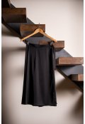 Černá zavinovací sukně z hedvábné směsi