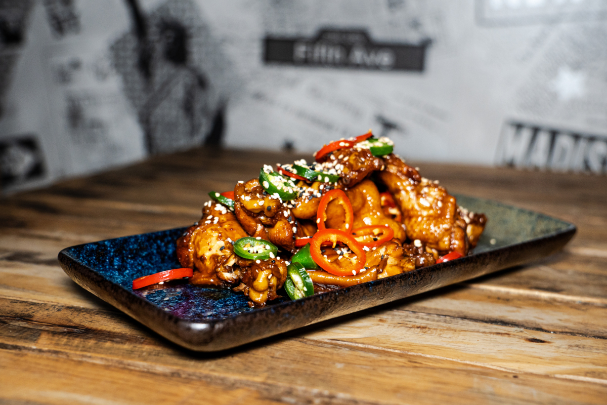 Kuřecí křídla s chilli teriyaki omáčkou
