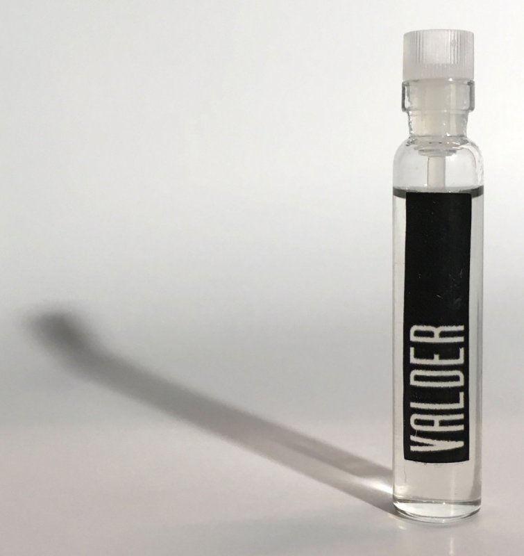 Prírodný parfum valder pre mužov 2 ml