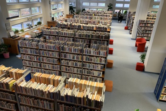 Do knihovny se vracejí čtenáři i návštěvníci akcí