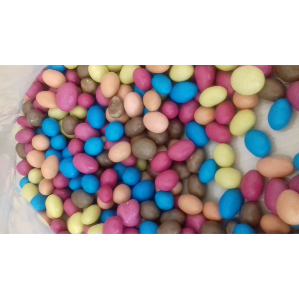 Barevné arašídy v čokoládě 200 g 