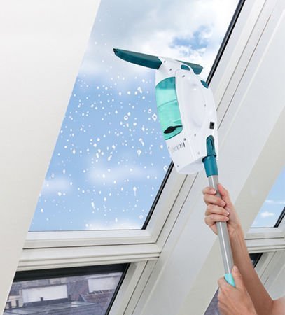Leifheit Vysavač na okna Window Cleaner + tyč + mop + čistič žaluzií 51003 + 41316