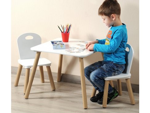 Kesper Sada dětský stolek se dvěmi židlemi bílý 