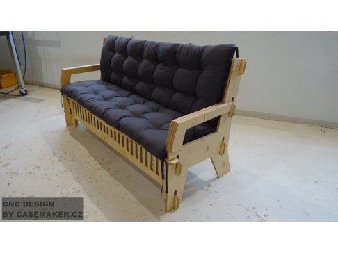 Dřevěná lavice 