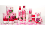 BioFresh Set růžové kosmetiky za výhodnou cenu - kompletní set kosmetiky s růžovou vodou, 7 produktů - ušetříte 150 Kč