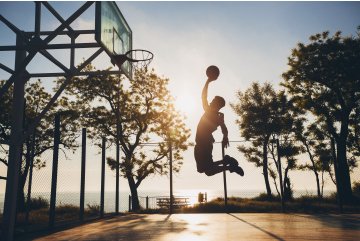 Výhody hrania basketbalu