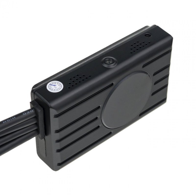 Podwójny system kamer Full HD D2P-WiFi do samochodu lub motocykla - 2 kamery, monitor LCD