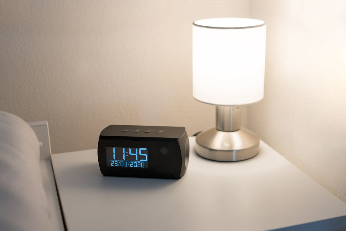 Ceas cu alarmă digitală cu cameră ascunsă WiFi Secutek SAH-LS006
