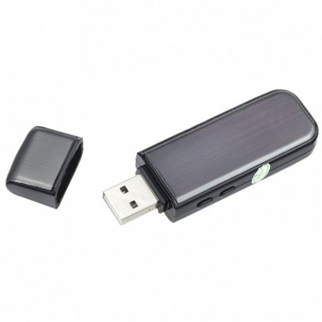 Flash disk s HD kamerou a IR přisvícením