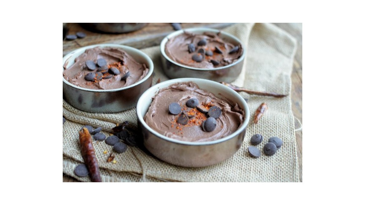 Francouzská čokoládová chilli pěna