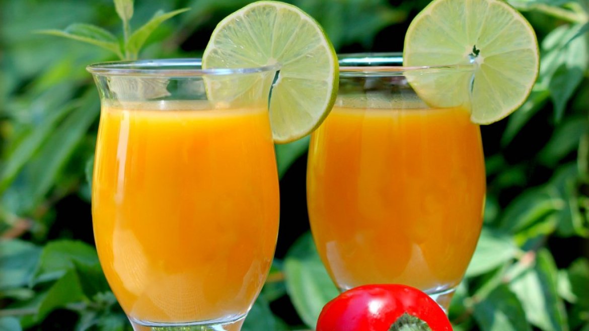 Mangové smoothie s chilli a limetkou