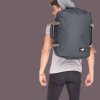 CabinZero Classic 36L ultra-light palubní batoh Black Sand